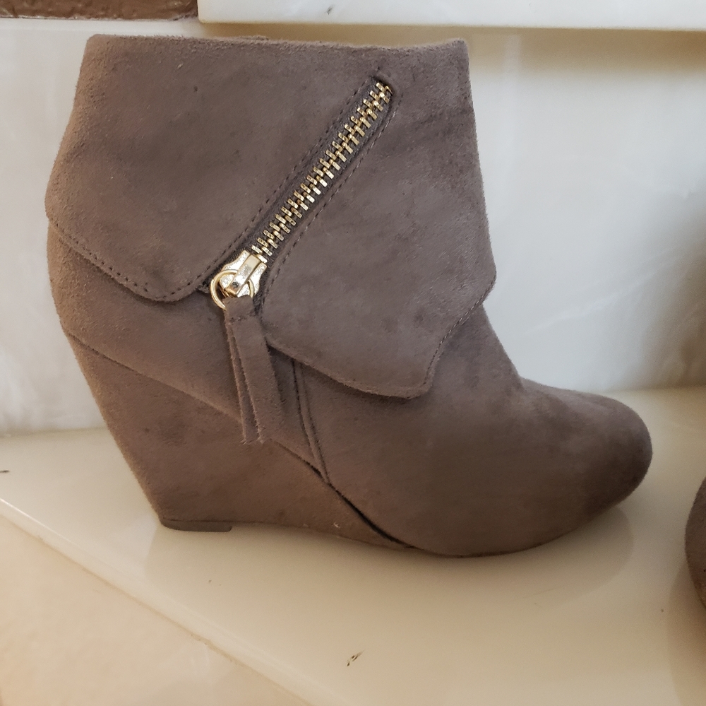 Rebel by Zigi boots